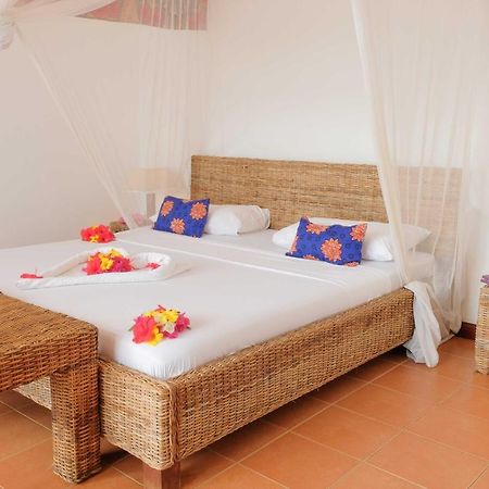 Albatross Ocean View Hotel Dongwe Exterior photo
