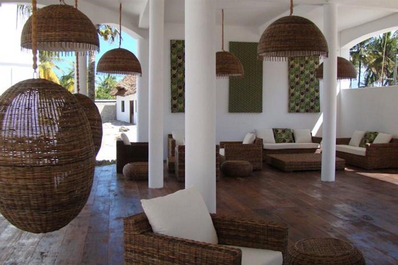Albatross Ocean View Hotel Dongwe Exterior photo